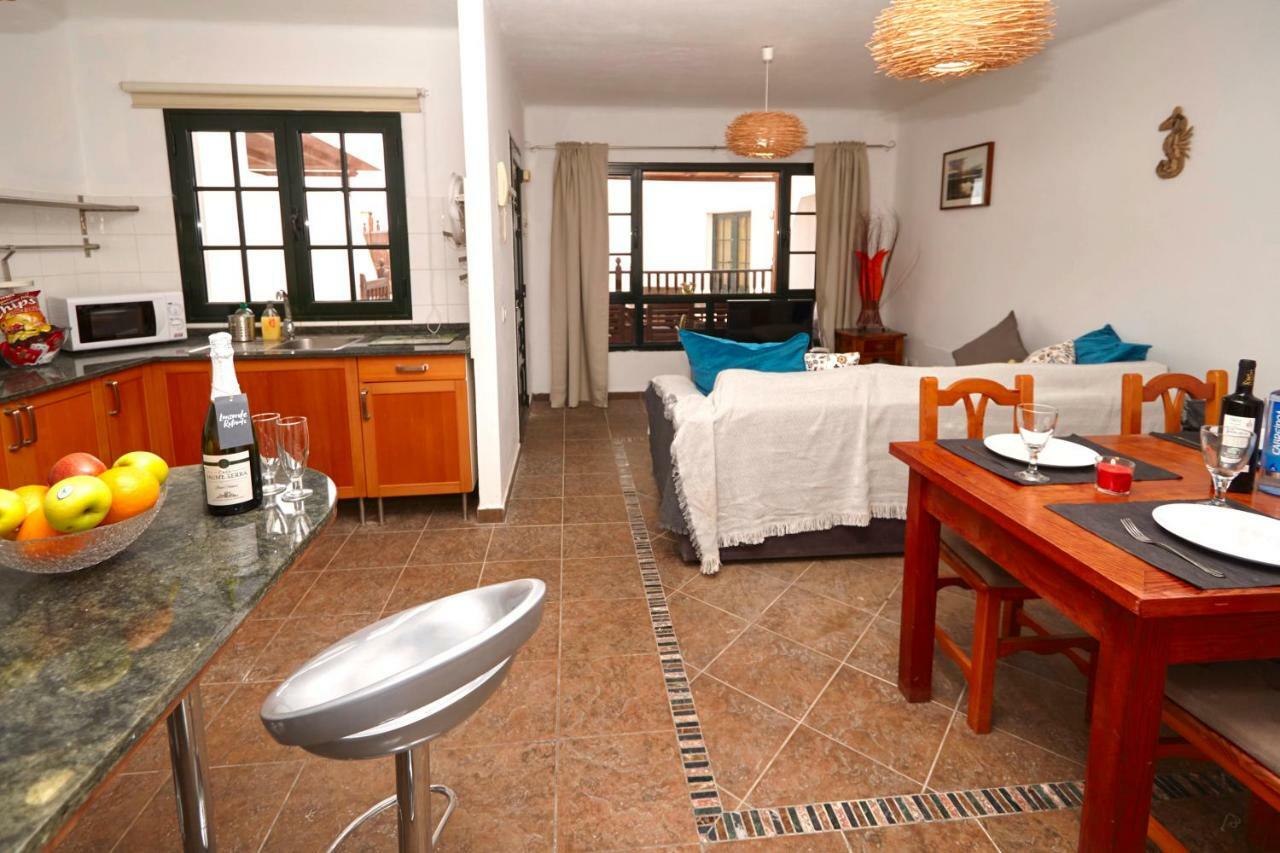 Casa Margarita - Shared Pool - Close To Seafront Promenade Punta Mujeres Esterno foto